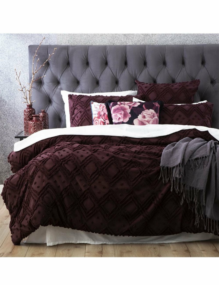 Home And Lifestyle PARK AVENUE Pillowcases | Park Avenue Medallion 65Cm Pillowcase Cotton Cover Vintage Washed Tufted Plum